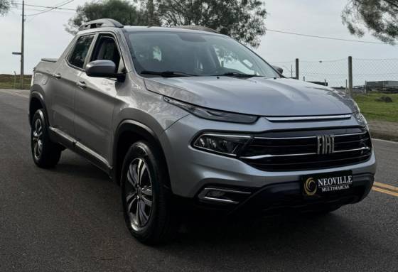 FIAT TORO 2.0 16V TURBO DIESEL FREEDOM 4WD AT9