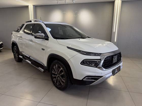 FIAT TORO 2.0 16V TURBO DIESEL RANCH 4WD AT9