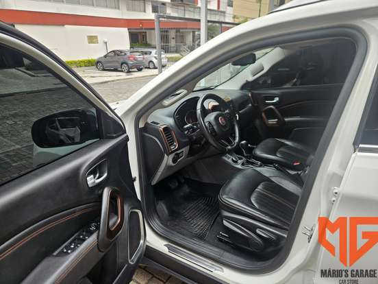 FIAT-TORO-2.0 16V TURBO DIESEL VOLCANO 4WD AT9 FIAT-TORO-2017