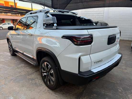 FIAT-TORO-2.2 TURBO DIESEL RANCH 4WD AT9 FIAT-TORO-2026