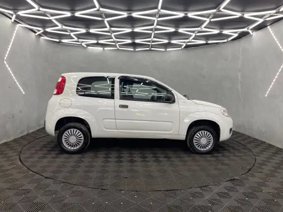 FIAT-UNO-1.0 EVO VIVACE 8V FLEX 4P MANUAL FIAT-UNO-2015