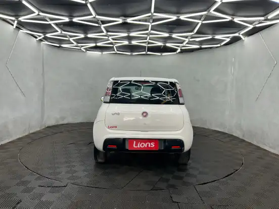 FIAT-UNO-2021