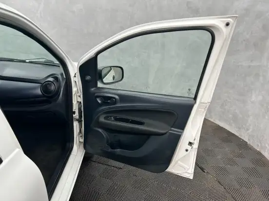FIAT-UNO-2021