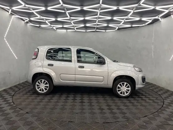 FIAT-UNO-2021