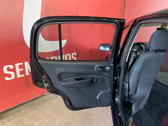 FIAT-UNO-2020