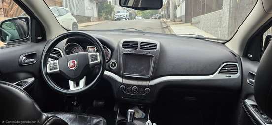 FIAT-FREEMONT-2013