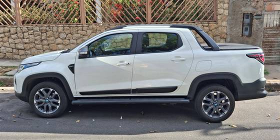 FIAT STRADA 1.0 TURBO 200 FLEX ULTRA CD CVT
