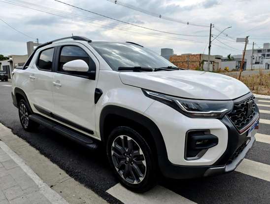 FIAT-STRADA-2024