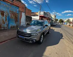FIAT TORO 2.0 16V TURBO DIESEL VOLCANO 4WD AT9 FIAT TORO 2.0 16V TURBO DIESEL VOLCANO 4WD AT9