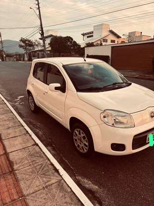 FIAT-UNO-2012