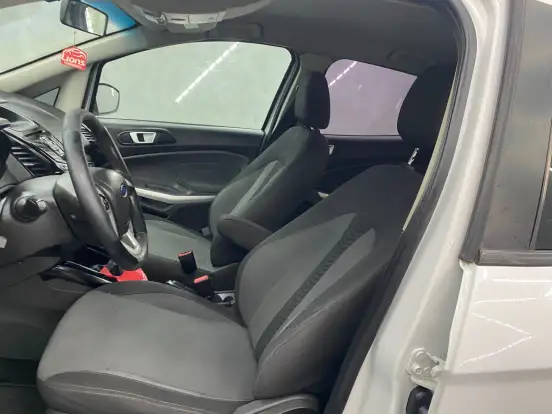 FORD-ECOSPORT-2015