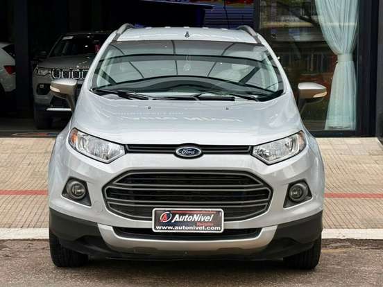 FORD-ECOSPORT-2012
