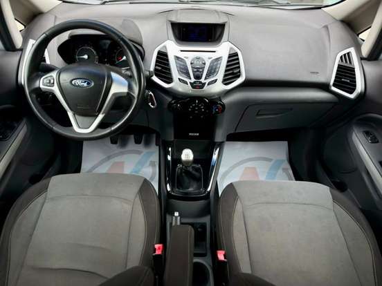 FORD-ECOSPORT-2012