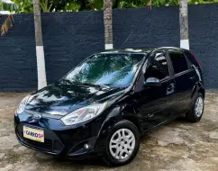 FORD FIESTA 1.0 ROCAM HATCH 8V FLEX 4P MANUAL FORD FIESTA 1.0 ROCAM HATCH 8V FLEX 4P MANUAL