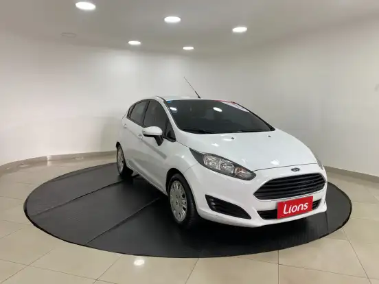 FORD-FIESTA-2015