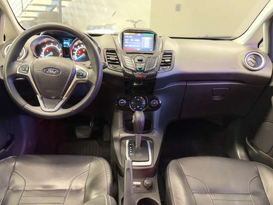 FORD-FIESTA-2016