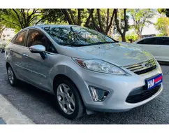 FORD FIESTA 1.6 MPI SEDAN 8V FLEX 4P MANUAL FORD FIESTA 1.6 MPI SEDAN 8V FLEX 4P MANUAL