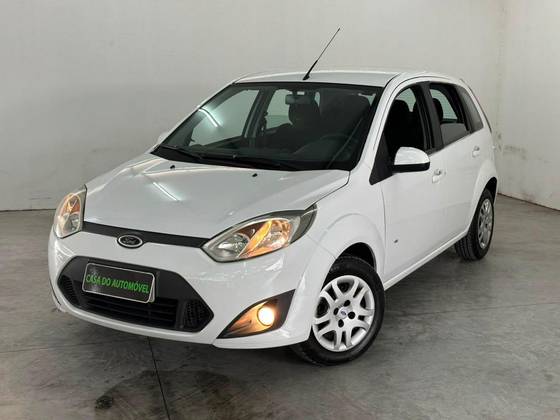 FORD FIESTA 1.6 ROCAM SE 8V FLEX 4P MANUAL