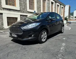 FORD FIESTA 1.6 SE HATCH 16V FLEX 4P POWERSHIFT FORD FIESTA 1.6 SE HATCH 16V FLEX 4P POWERSHIFT
