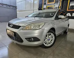 FORD FOCUS 1.6 GLX SEDAN 16V FLEX 4P MANUAL FORD FOCUS 1.6 GLX SEDAN 16V FLEX 4P MANUAL
