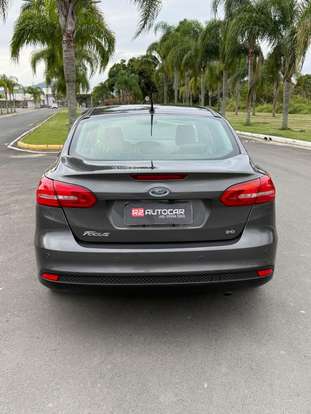 FORD-FOCUS-2016