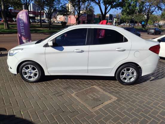 FORD-KA +-1.5 SIGMA FLEX SEL MANUAL FORD-KA +-2015