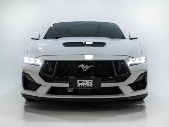 FORD-MUSTANG-2024