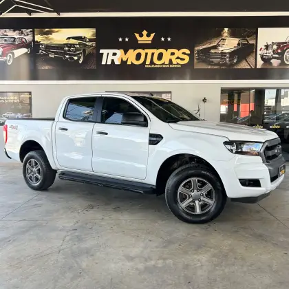 FORD RANGER 2.2 XLS 4X4 CD 16V DIESEL 4P AUTOMÁTICO