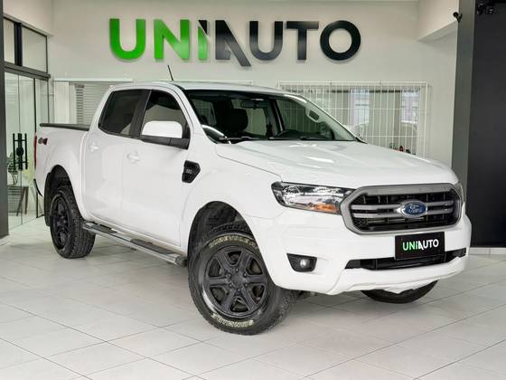 FORD RANGER 2.2 XLS 4X4 CD 16V DIESEL 4P AUTOMÁTICO