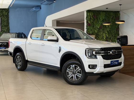 FORD RANGER 3.0 V6 TURBO DIESEL CD XLT 4X4 AUTOMÁTICO