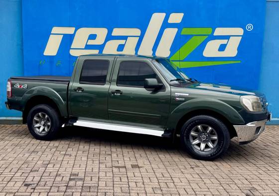 FORD RANGER 3.0 XLT 4X2 CD 16V TURBO ELETRONIC DIESEL 4P MANUAL