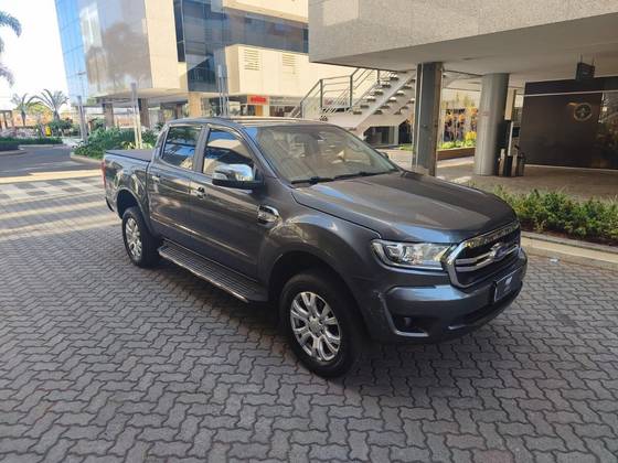 FORD RANGER 3.2 XLT 4X4 CD 20V DIESEL 4P AUTOMÁTICO