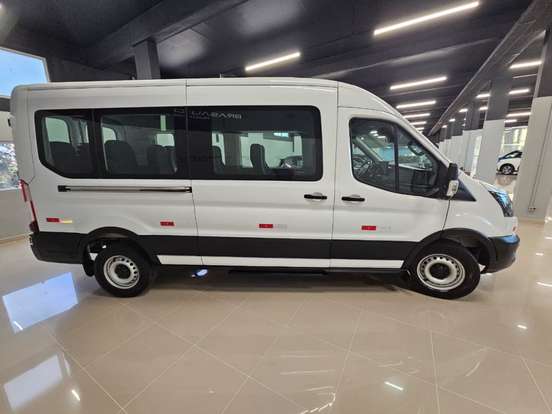 FORD-TRANSIT-2.0 ECOBLUE DIESEL MINIBUS 14+1 L3H2 AUTOMÁTICO FORD-TRANSIT-2025