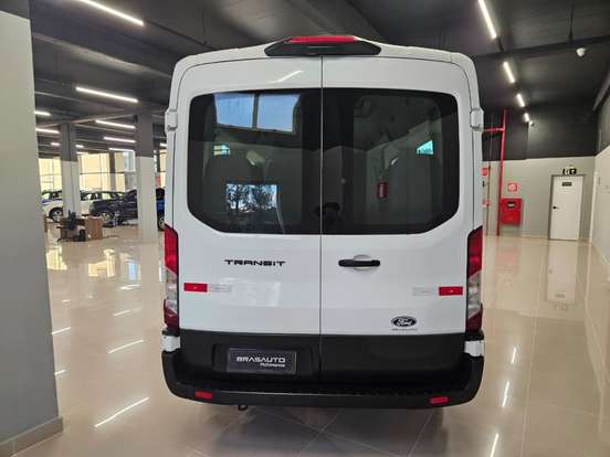 FORD-TRANSIT-2.0 ECOBLUE DIESEL MINIBUS 14+1 L3H2 AUTOMÁTICO FORD-TRANSIT-2025