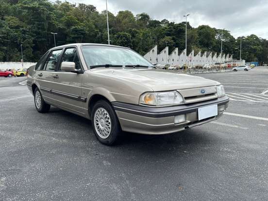 FORD-VERSAILLES-1994
