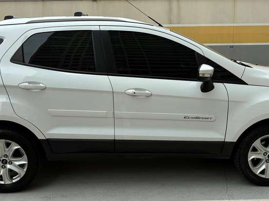 FORD-ECOSPORT-2.0 TITANIUM 16V FLEX 4P AUTOMÁTICO FORD-ECOSPORT-2014