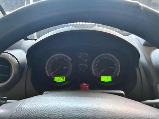 FORD-FIESTA-2013
