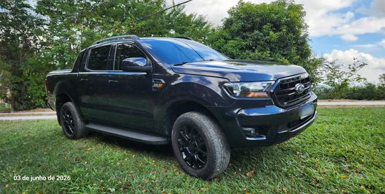 FORD RANGER 2.2 BLACK 4X2 CD 16V DIESEL 4P AUTOMÁTICO