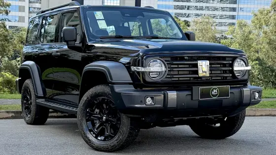 GWM TANK 300 2.0 HI4-T PHEV 4X4 9HAT