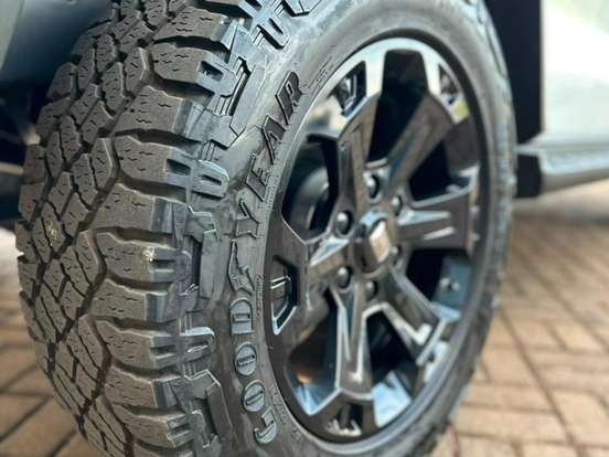 GWM-TANK 300-2.0 HI4-T PHEV 4X4 9HAT GWM-TANK 300-2025