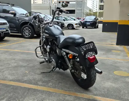 HARLEY-DAVIDSON-SPORTSTER 1200 XL CUSTOM-2014