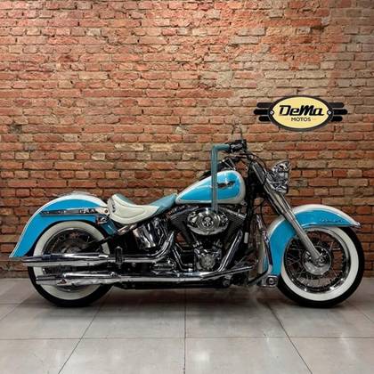 HARLEY-DAVIDSON SOFTAIL DELUXE 
