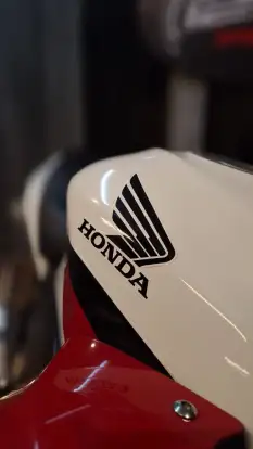 HONDA-CBR 600F HONDA-CBR 600F-2012