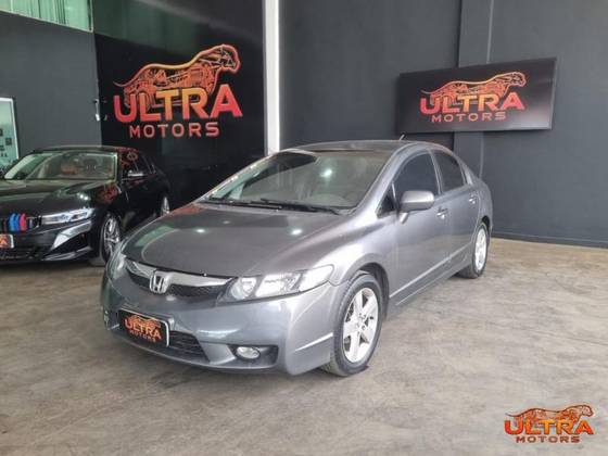 HONDA CIVIC 1.8 LXS 16V FLEX 4P AUTOMÁTICO
