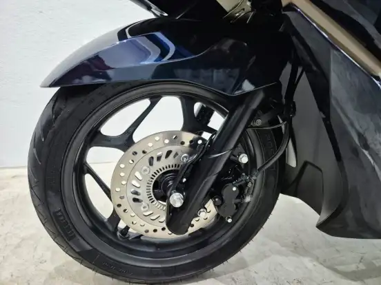 HONDA-PCX 160 DLX-2025