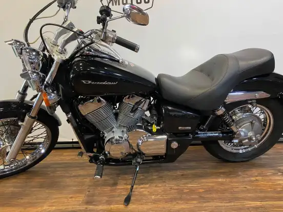 HONDA-SHADOW 750-2014
