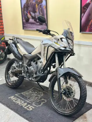 HONDA XRE 300 SAHARA ADVENTURE 