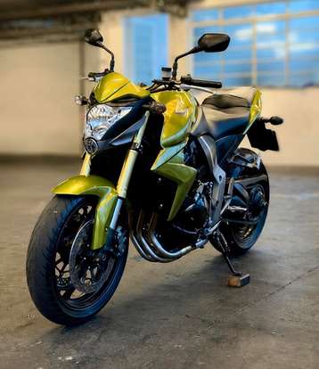 HONDA-CB 1000R-2012