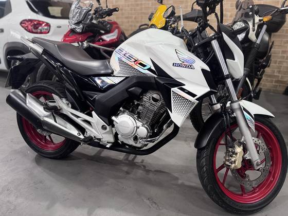 HONDA CB TWISTER 