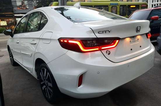 HONDA-CITY-2023
